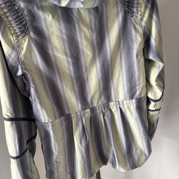 Lululemon Striped Gray Women's Jacket Mint - Picture 12 of 14